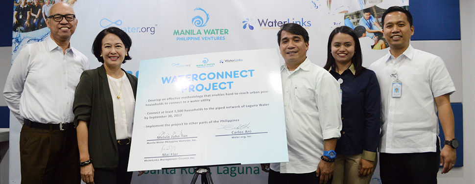Laguna Water, Water.org, and WaterLinks officially launched the WaterConnect project which aims to make safe and clean water available to all, particularly to low-income families. In-photo (L-R): Water.org Country Director Carlos Ani, WaterLinks Executive Director Mai Flor, WaterConnect Team Leader Bonifer Bautista, Laguna Water Sustainable Development Manager Eunice Christine Ricaforte, and MWPV South Luzon Regional Business Cluster Head and Laguna Water General Manager Melvin John Tan.