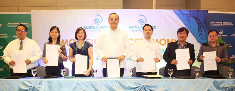 Manila Water President and CEO Virgilio C. Rivera, Jr. (4th from left), Manila Water Corporate Human Resources Group Director Janine T. Carreon (3rd from left), South Luzon Regional Business Cluster Head and Laguna Water General Manager Melvin John M. Tan (5th from left) together with the representatives of partner schools during the MOA signing at Luxent Hotel, Quezon City.